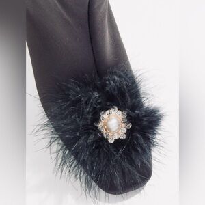 Brand new Cato Elegant Black Feathered Heels with Pearl Accent 9